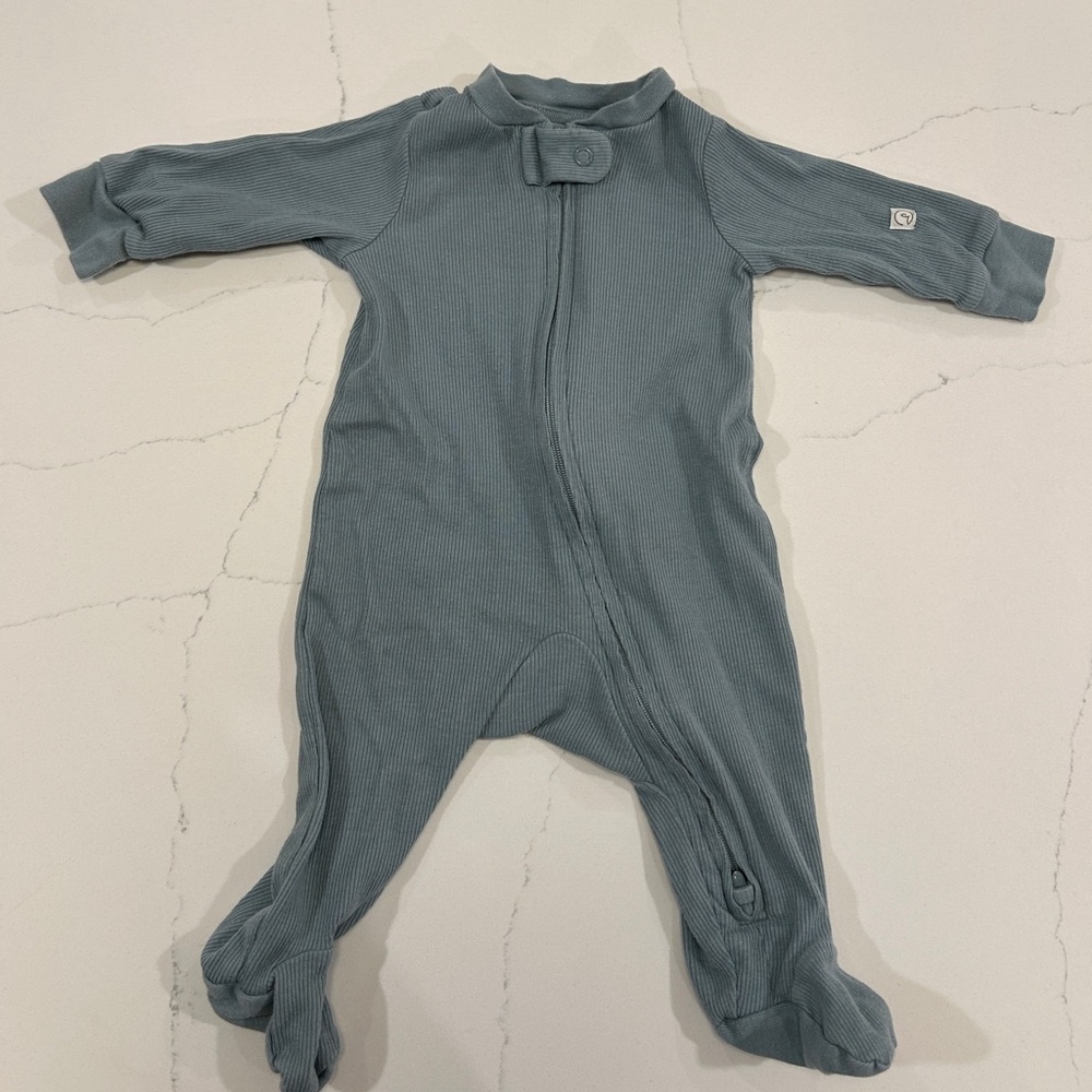 Super soft organic pajamas for baby
